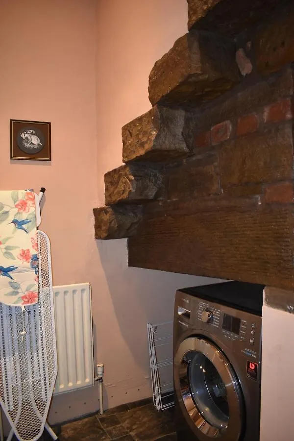 West End Apartment Edinburgh