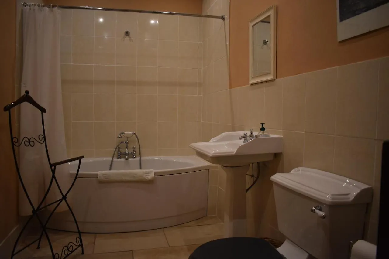 West End Apartment Edinburgh