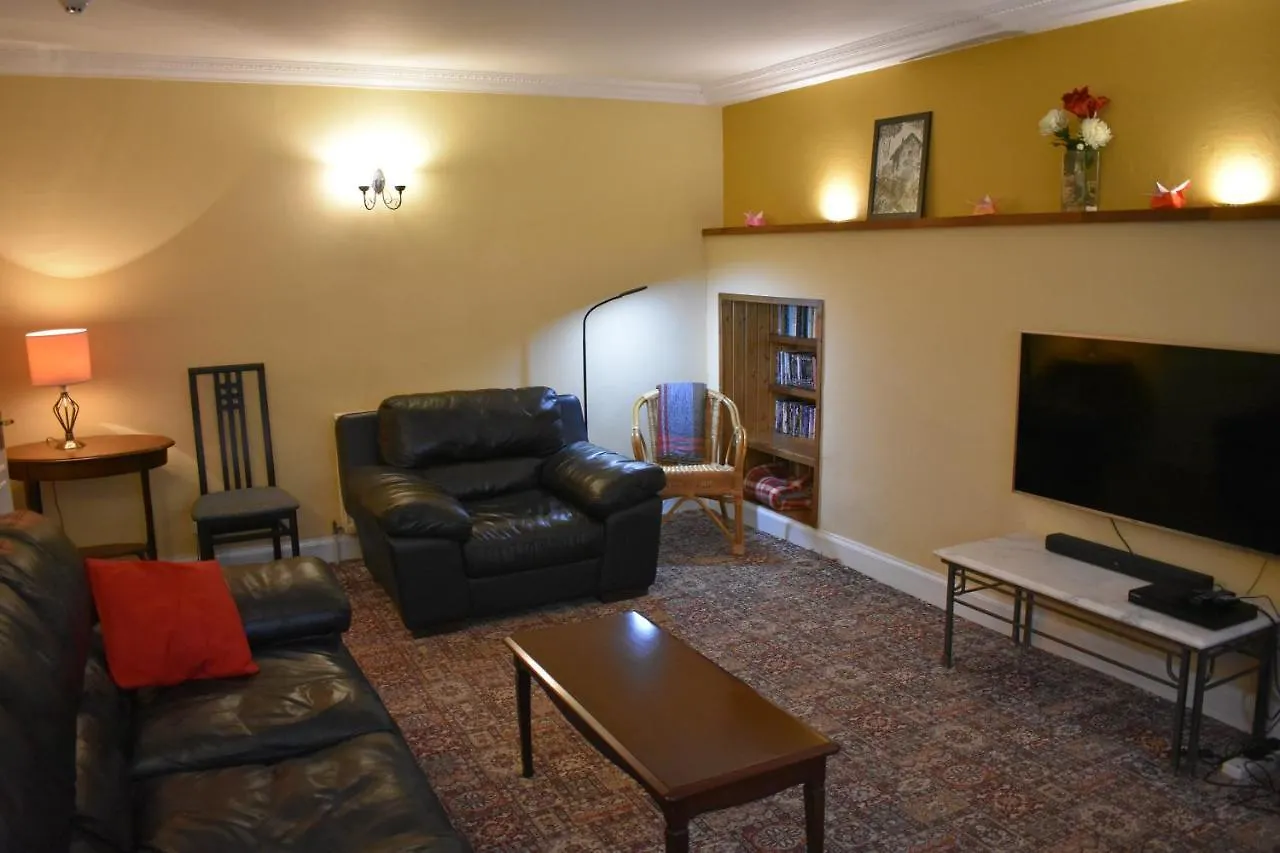 West End Apartment Edinburgh